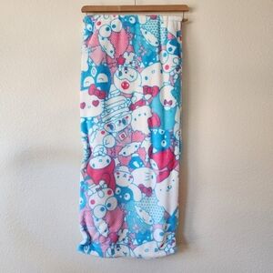 Hello Kitty and Friends Cloud Throw Blanket 60x70 NWT